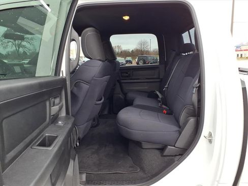 Used 2024 RAM 2500 Tradesman w/ Chrome Appearance Group image 7