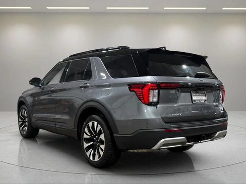 Used 2026 Ford Explorer Platinum w/ LUX Leather Package AWD/4WD image 14
