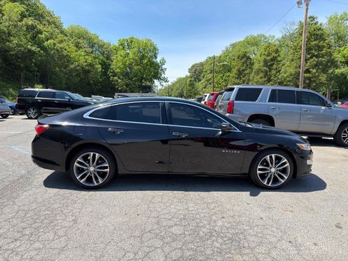 Used 2020 Chevrolet Malibu Premier FWD image 4