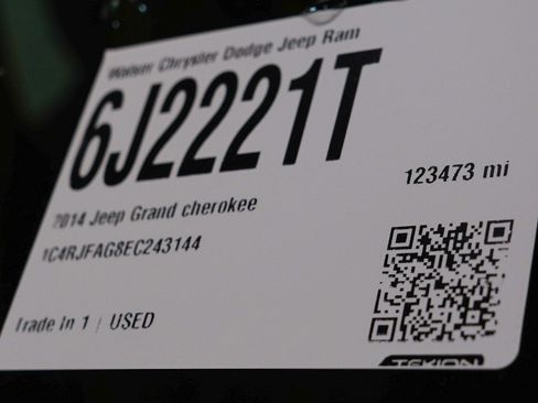 Used 2014 Jeep Grand Cherokee Laredo AWD/4WD image 29
