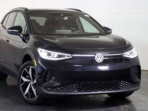 Used 2023 Volkswagen ID.4 Pro S image 6