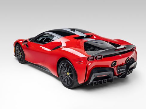 Certified 2021 Ferrari SF90 Stradale AWD/4WD image 7