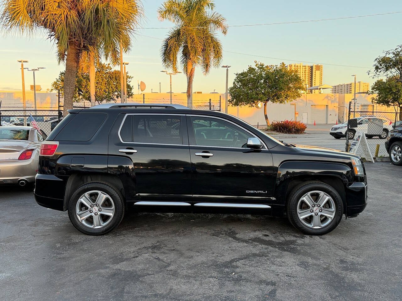 Used 2017 GMC Terrain Denali FWD image 16
