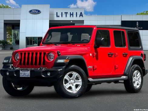 Used 2018 Jeep Wrangler Unlimited Sport S AWD/4WD image 1