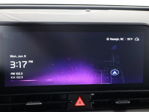 Used 2025 Kia Sportage EX w/ Premium Package FWD image 35