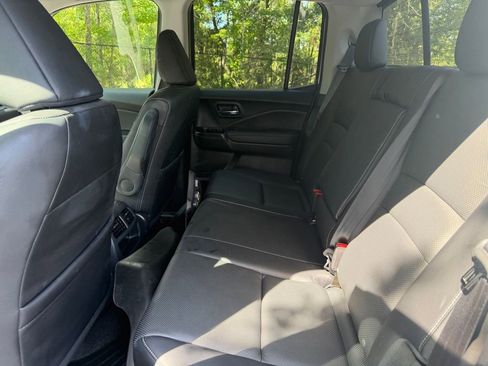 Used 2021 Honda Ridgeline RTL image 11