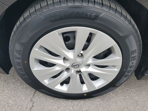 Used 2024 Nissan Sentra S image 27