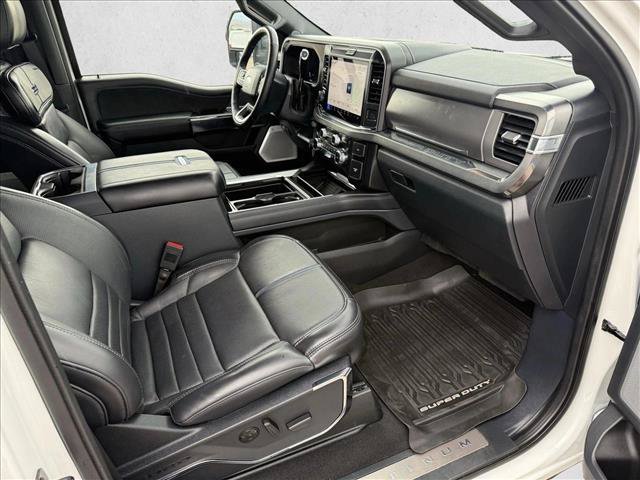 Used 2025 Ford F350 Platinum w/ Tremor Off-Road Package AWD/4WD image 21