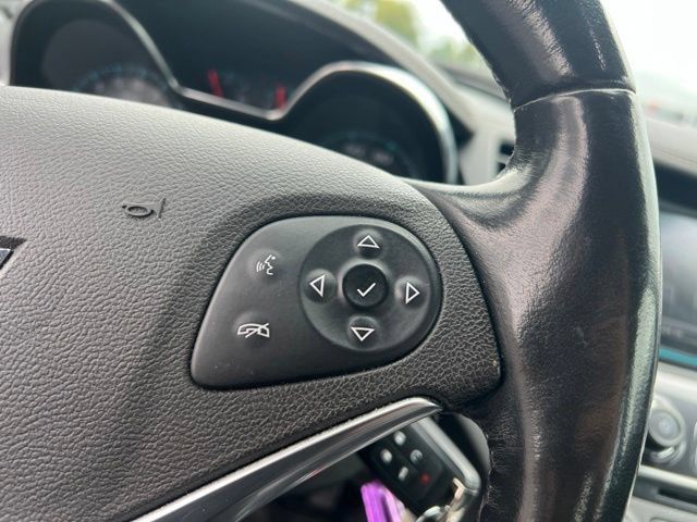 Used 2015 Chevrolet Impala LT w/ Convenience Package FWD image 15