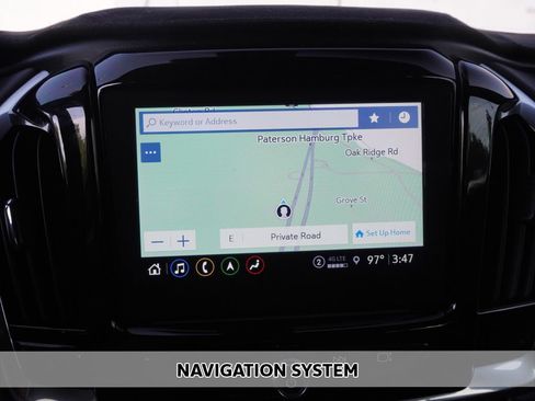 Used 2023 Chevrolet Traverse RS w/ LPO, Floor Liner Package AWD/4WD image 3