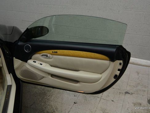 Used 2002 Lexus SC 430 Convertible RWD image 14