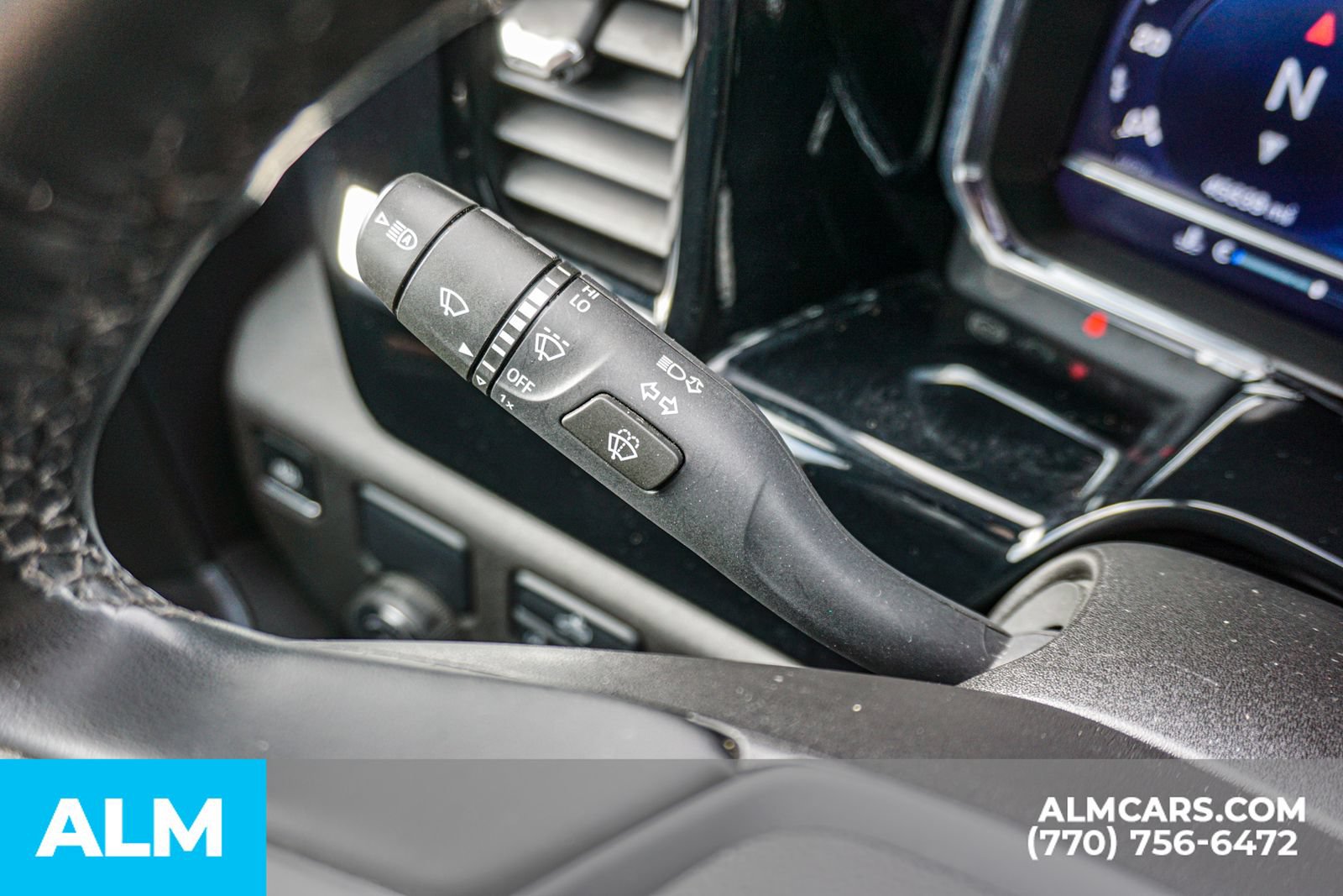 Used 2025 Chevrolet Silverado 1500 LT RWD image 33