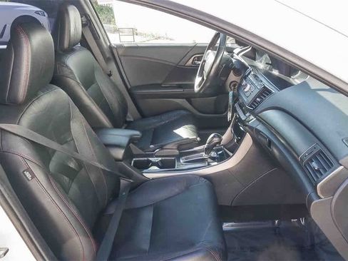 Used 2017 Honda Accord Sport Special Edition image 15