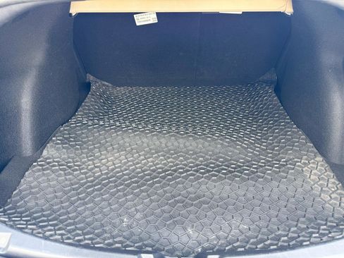 Used 2021 Tesla Model 3 Long Range image 32