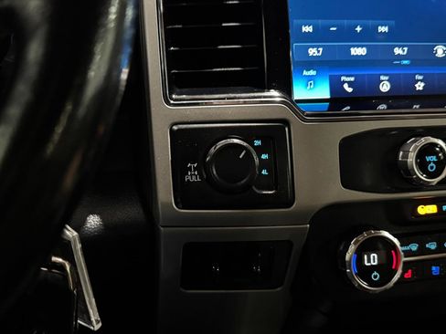 Used 2022 Ford F250 Lariat AWD/4WD image 23