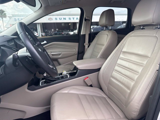 Used 2017 Ford Escape Titanium FWD image 9
