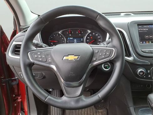 Used 2024 Chevrolet Equinox LT FWD image 18