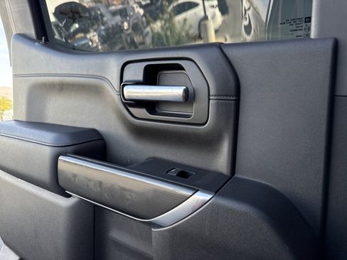 Used 2021 GMC Sierra 1500 AT4 image 26