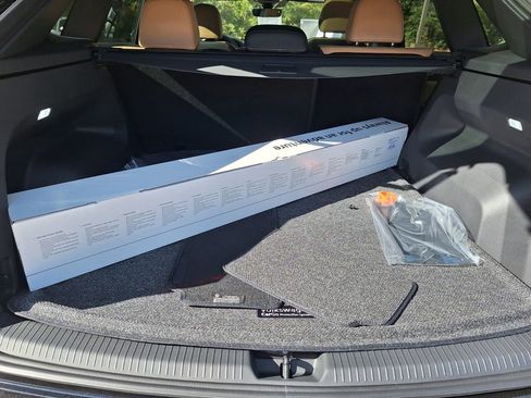 New 2026 Volkswagen Atlas Cross Sport SEL R-Line image 24