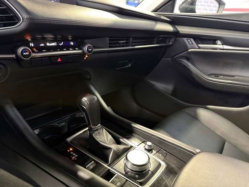 Used 2025 MAZDA MAZDA3 s image 19