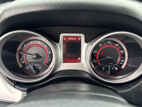 Used 2019 Dodge Journey SE FWD image 20