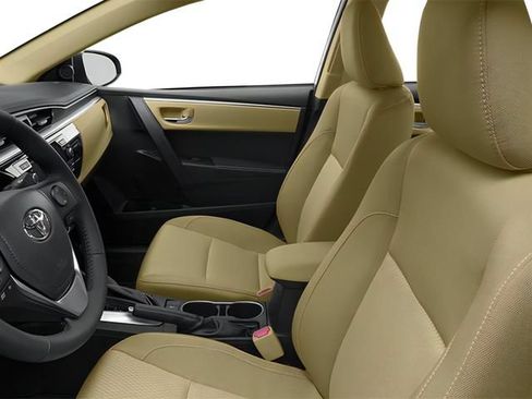 Used 2014 Toyota Corolla LE w/ Driver Convenience Package FWD image 9