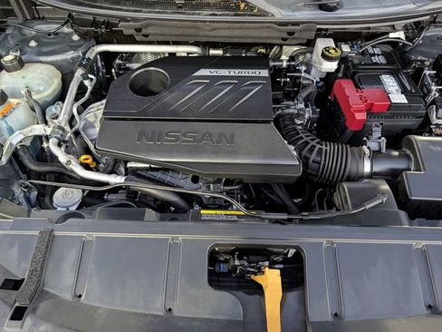 Used 2024 Nissan Rogue SV FWD image 35