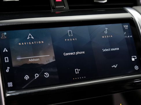 Used 2021 Land Rover Discovery Sport SE image 26