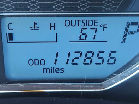 Used 2016 Toyota Corolla LE FWD image 10