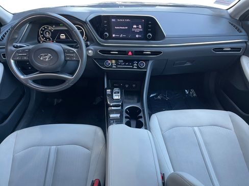 Used 2022 Hyundai Sonata SEL w/ Convenience Package image 10