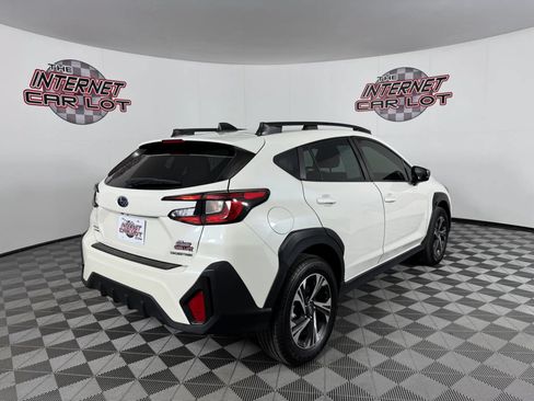 Used 2024 Subaru Crosstrek 2.0i Premium AWD/4WD image 7