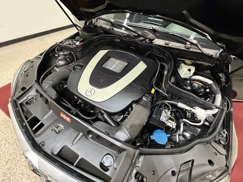 Used 2011 Mercedes-Benz C 300 4MATIC Sedan image 56