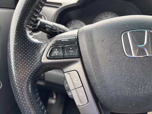 Used 2014 Honda Pilot Touring image 12