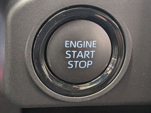 New 2025 Toyota Tacoma SR image 29