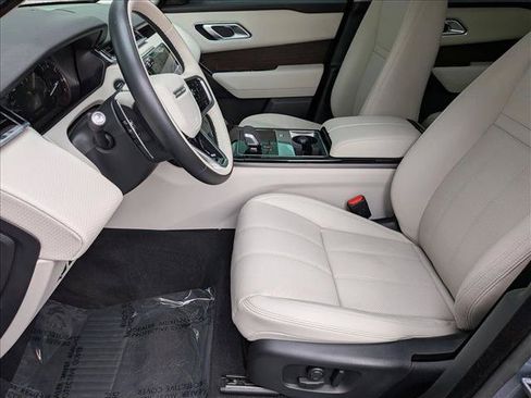 Certified 2023 Land Rover Range Rover Velar R-Dynamic S AWD/4WD image 17