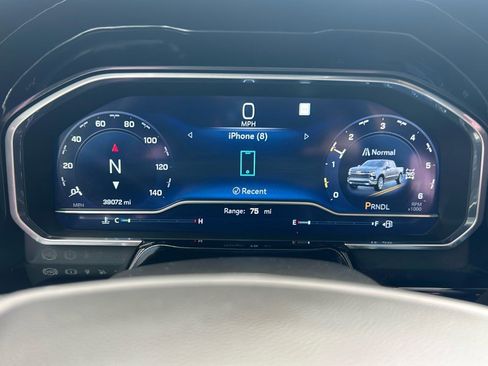 Used 2022 Chevrolet Silverado 1500 LT image 21