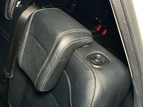 Used 2016 Mercedes-Benz GL 450 4MATIC image 24