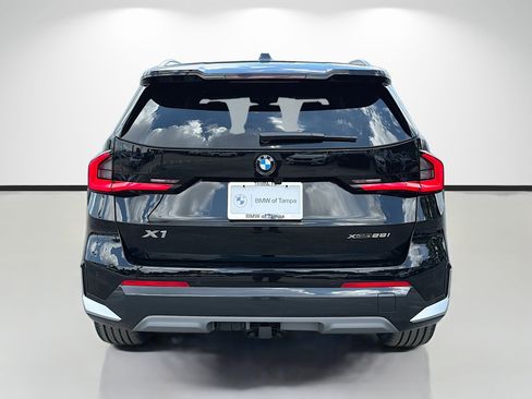 New 2026 BMW X1 xDrive28i w/ Convenience Package AWD/4WD image 4