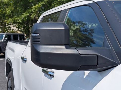 Used 2024 Toyota Tundra Limited AWD/4WD image 13