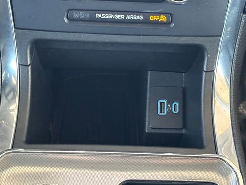 Used 2022 Ford Edge Titanium w/ Equipment Group 301A image 14