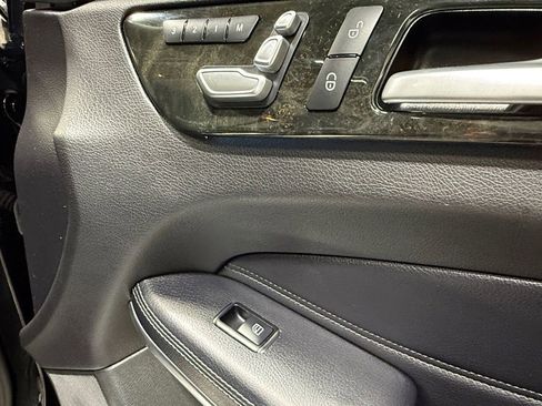 Used 2018 Mercedes-Benz GLS 550 4MATIC image 14