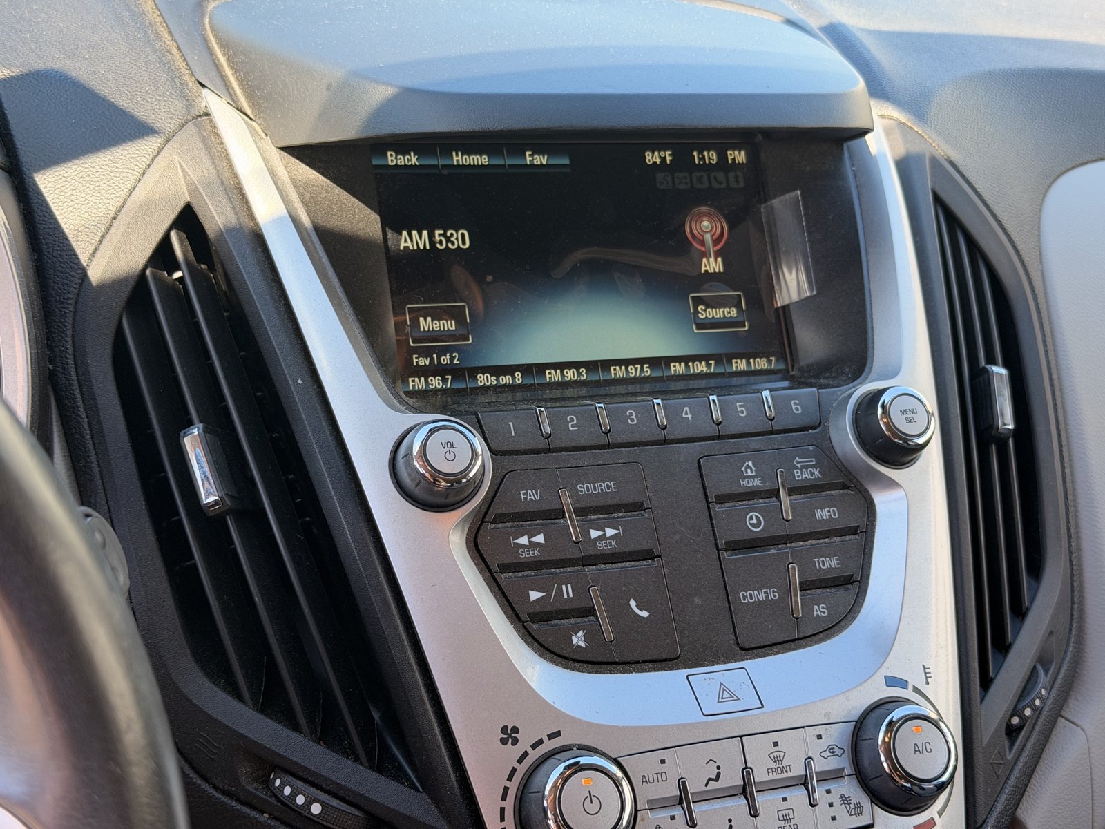 Used 2017 Chevrolet Equinox LT w/ Convenience Package FWD image 14