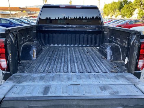 Used 2022 GMC Sierra 1500 Elevation image 8