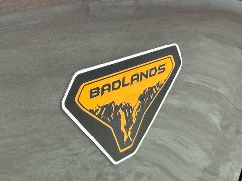 Certified 2022 Ford Bronco Sport Badlands AWD/4WD image 5