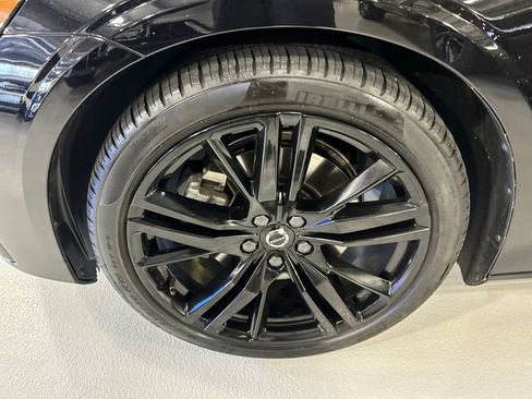 Certified 2023 Volvo S60 B5 Plus w/ Climate Package AWD/4WD image 8