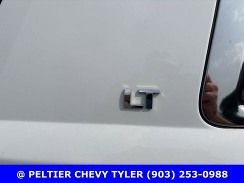 Used 2019 Chevrolet Suburban LT w/ Texas Edition Package RWD image 10