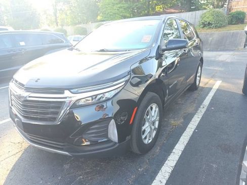 Used 2023 Chevrolet Equinox LT FWD image 1
