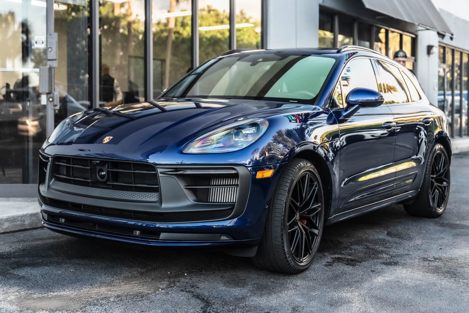 Used 2022 Porsche Macan GTS AWD/4WD image 5