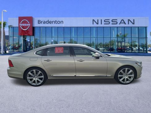 Used 2018 Volvo S90 T6 Inscription w/ Luxury Package AWD/4WD image 4