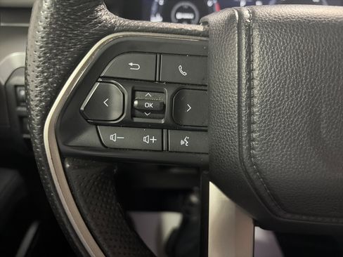 Used 2024 Toyota Tacoma TRD Off-Road image 15